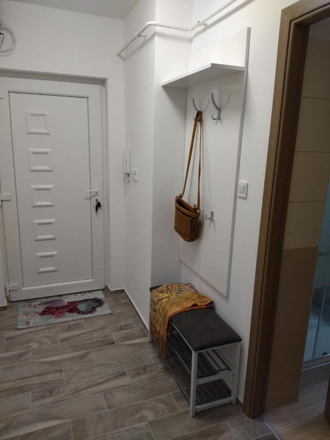 Valentin Apartman Makó Екстериор снимка